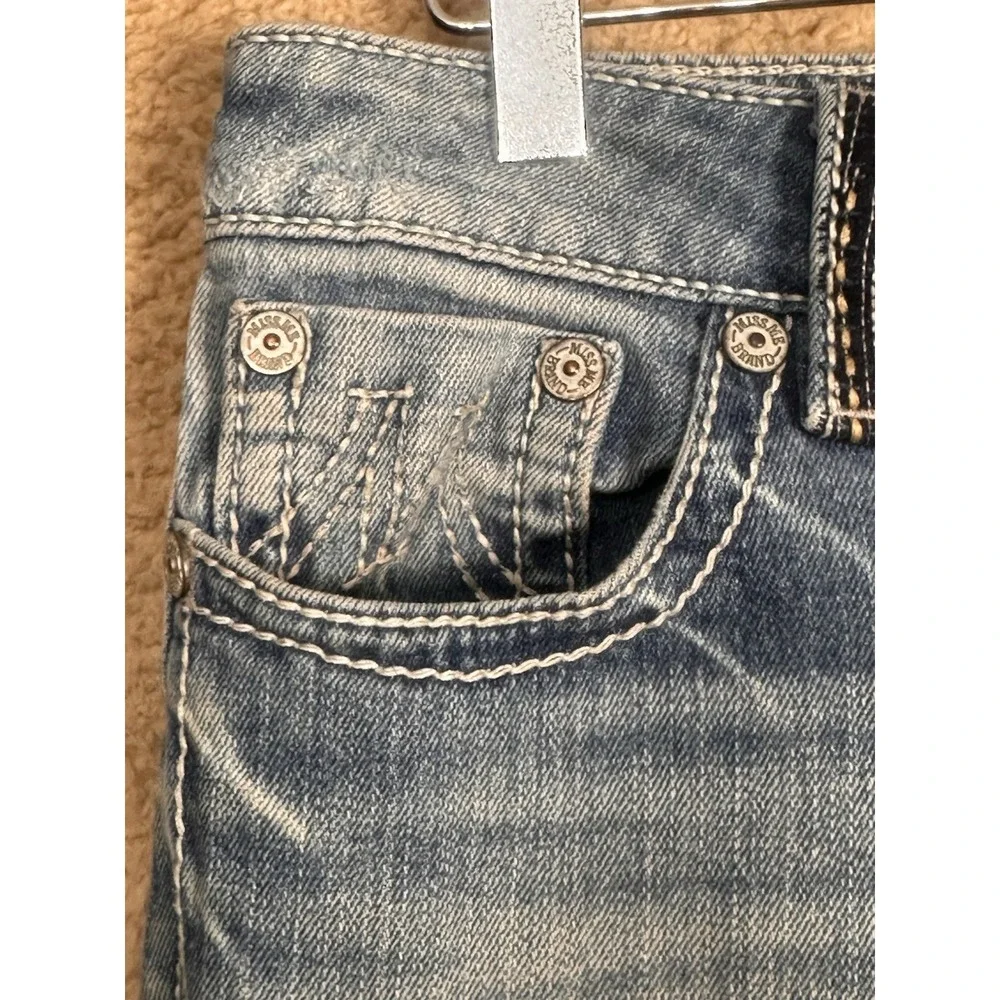 Miss Me Bootcut Jeans Size 30 Low Rise Embroidered Flap Pocket Y2K Western